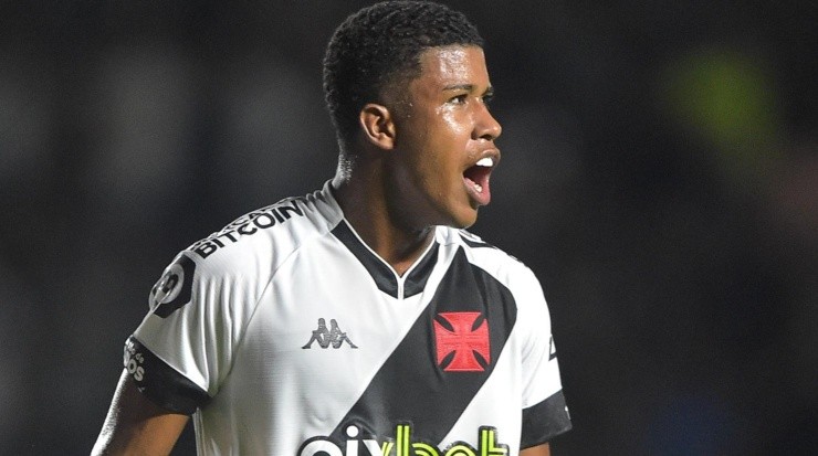 Foto: Thiago Ribeiro/AGIF - A renovação contratual de Andrey está próxima de ser concluída