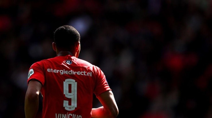 Carlos Vinícius está na mira do Palmeiras. Foto:Dean Mouhtaropoulos/Getty Images