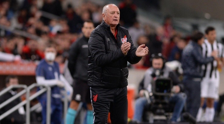 Foto: José Tramontin/athletico.com.br/Divulgação - Felipão: satisfeito com o desempenho do Athletico