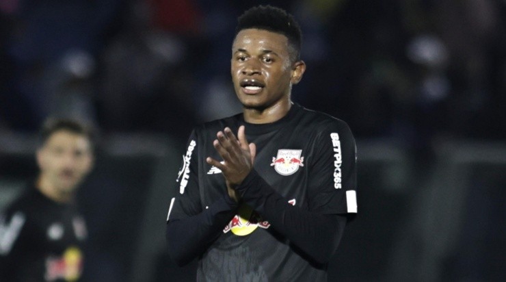 Diogo Reis/AGIF - Eric está valorizado na Premier League.