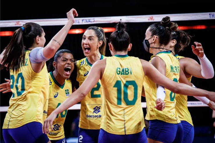 Seleção feminina durante Liga das Nações em 2021 — Foto: Divulgação/FIVB