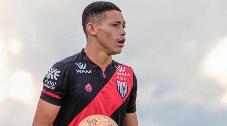 (Foto: Bruno Corsino/ACG) - Isaac possui multa astronômica no contrato. 