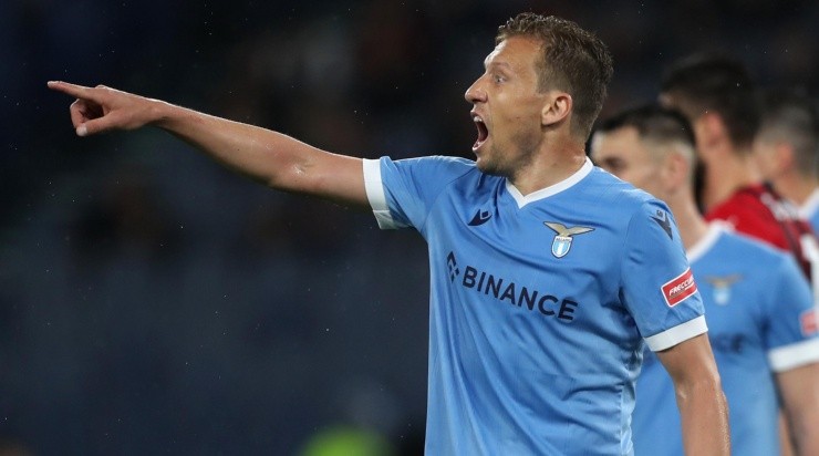 Foto: Paolo Bruno/Getty Images/Itália - Lucas Leiva: livre no mercado após deixar a Lazio-ITA
