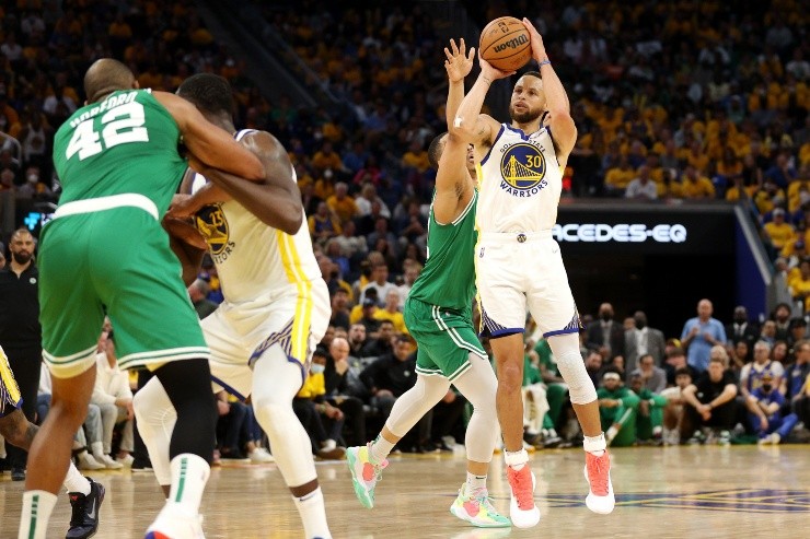 Ezra Shaw/Getty Images - Warriors x Celtics no jogo 2