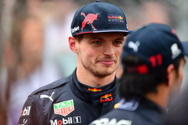 Max Verstappen no GP de Mônaco da F1, vencido pelo colega da RBR Sergio Pérez — Foto: Andrea Diodato/NurPhoto via Getty Images