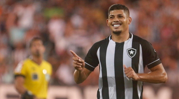 Foto: Vitor Silva/Botafogo/Divulgação - 'El Toro' acumula 13 gols e 3 assistências em 23 jogos na temporada