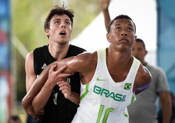 Marcelo Endelli/Getty Images - Seleção brasileira em ação