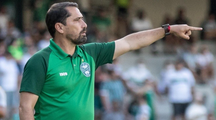 Foto: Robson Mafra/AGIF - O time treinado por Morínigo vem de quatro partidas sem vencer no Brasileirão