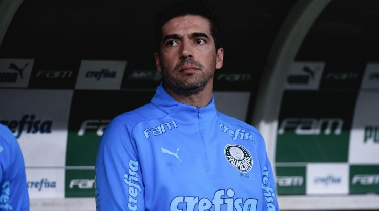 Ettore Chiereguini/AGIF - Palmeiras emite comunicado em defesa de Abel Ferreira. 