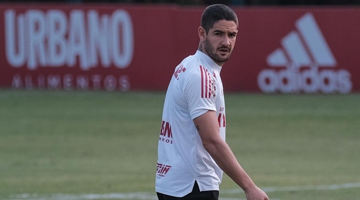  Marcello Zambrana/AGIF - Empresário de Pato falou sobre interesse do Fluminense. 