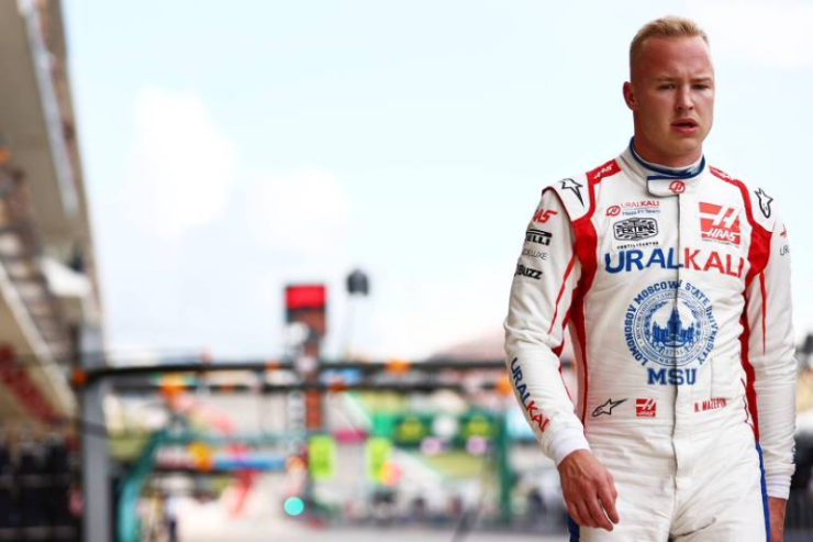 Nikita Mazeopin, ainda como piloto da Hass - Foto: Equipe Hass F1