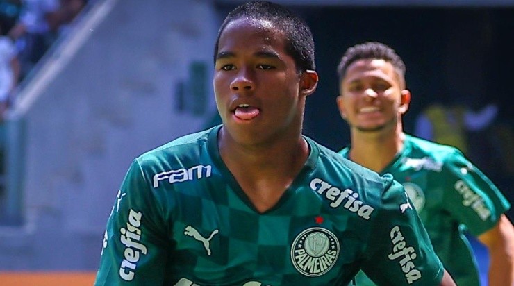 Foto: Marcello Zambrana/AGIF - Endrick deve estar disponível no profissional em breve.