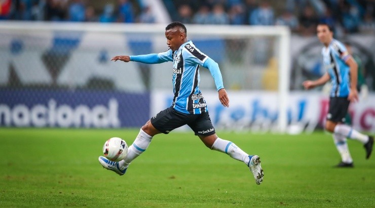 Foto: Lucas Uebel/Grêmio/Divulgação - Campaz: meia colombiano foi novidade contra o Londrina