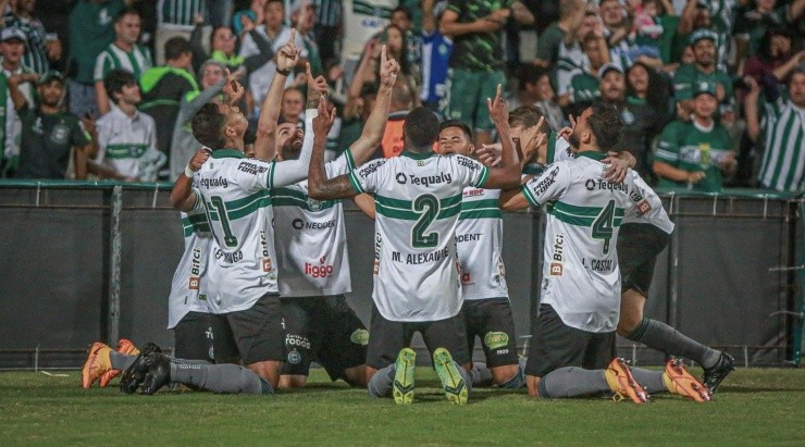 Foto: Coritiba/Divulgação - Em casa, Coxa bateu o Fortaleza e se reabilitou no Brasileirão