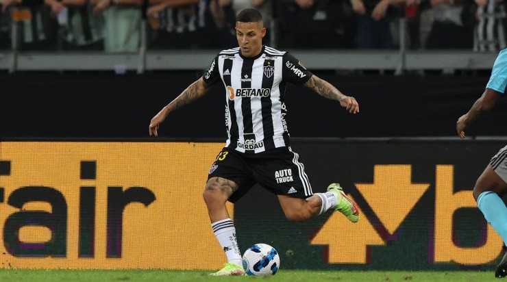 Foto: Bruno Sousa / Atlético / Divulgação - Guilherme Arana: recebeu elogios do jornal espanhol