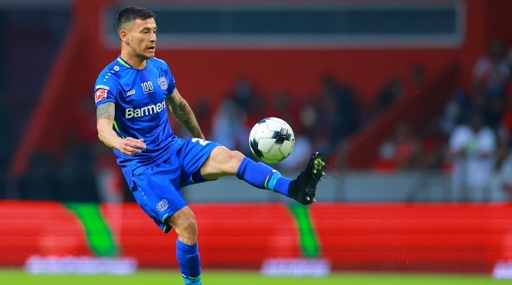 Foto: Hector Vivas/Getty Images/México: Aránguiz: não conseguiu acordo com os alemães para deixar o clube