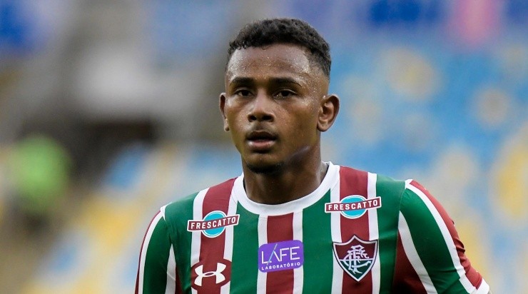Foto: Thiago Ribeiro/AGIF - Wendel se destacou jogando pelo Fluminense.