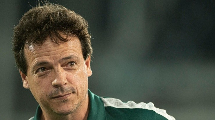 Foto: Jorge Rodrigues/AGIF - Diniz foi exaltado por Neymar.