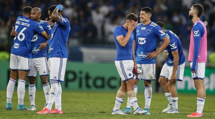 Foto: Cruzeiro/Divulgação - Mesmo após eliminação, time do Cruzeiro recebeu o apoio da torcida no Mineirão