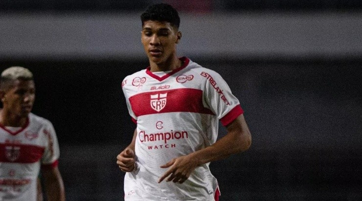 Foto: Francisco Cedrim/Ascom CRB/Divulgação - David Braw: jovem entrou no radar do Athletico Foto: Francisco Cedrim/Ascom CRB/Divulgação - David Braw: jovem entrou no radar do Athletico