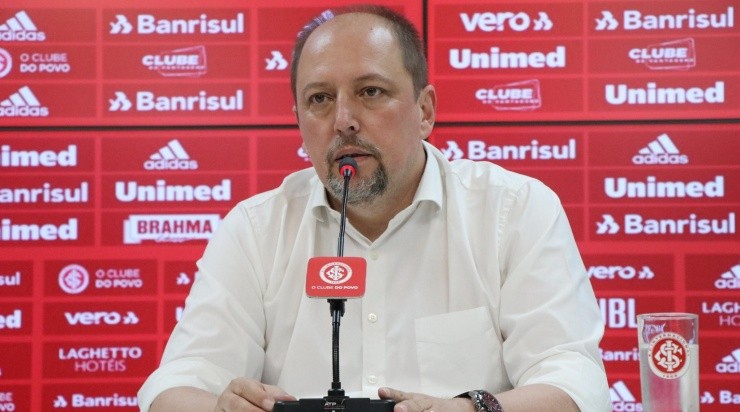 Foto: Ricardo Duarte/Internacional/Divulgação - Barcellos: presidente abriu o jogo sobre futuro da dupla