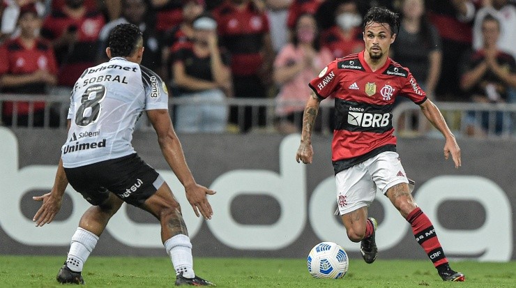 Foto: Thiago Ribeiro/AGIF - Michael foi bem pelo Flamengo.