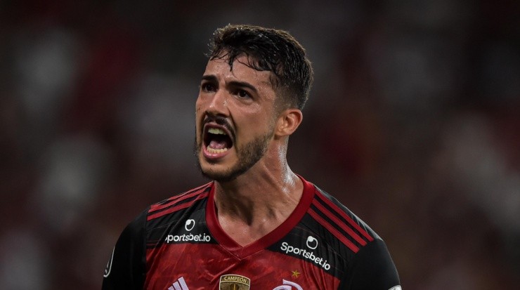  Foto: Thiago Ribeiro/AGIF - Gustavo Henrique é desejado pelo Fenerbahçe.