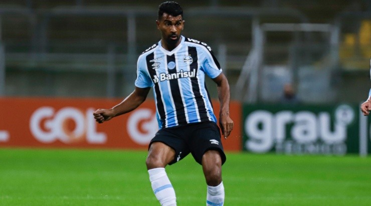 Foto: Maxi Franzoi/AGIF - O volante é alvo de críticas da torcida do Grêmio