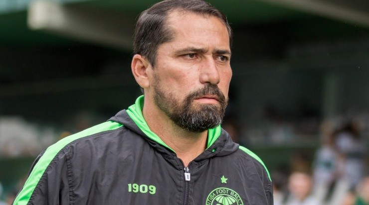 Foto: Robson Mafra/AGIF - O treinador classificou o jogo contra o Cuiabá como uma decisão