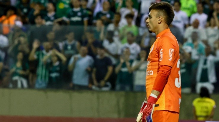 Marcello Zambrana/AGIF - Donelli não deve ser o escolhido para suprir ausência de Cássio.