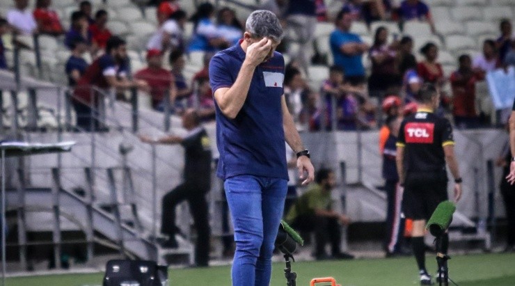 Foto: Lucas Emanuel/AGIF - O Fortaleza de Vojvoda encerrou o 1º turno do Brasileirão na lanterna