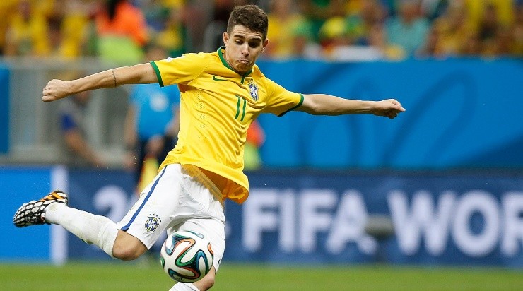 Foto: Wagner Meier/AGIF - Oscar já teria aceitado jogar pelo Flamengo.