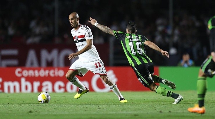 Fotos: Paulo Pinto / saopaulofc.net / Divulgação - O experiente zagueiro foi um dos destaques contra o América-MG Fotos: Paulo Pinto / saopaulofc.net / Divulgação - O experiente zagueiro foi um dos destaques contra o América-MG
