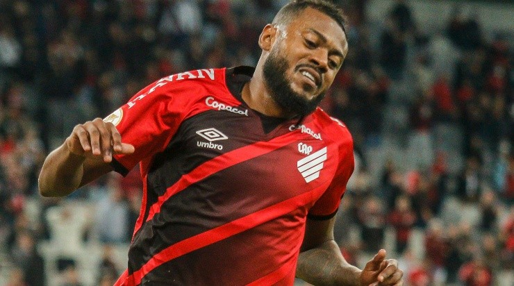 Foto: Gabriel Machado/AGIF - Cirino: atacante sofreu nova lesão e passará por exames