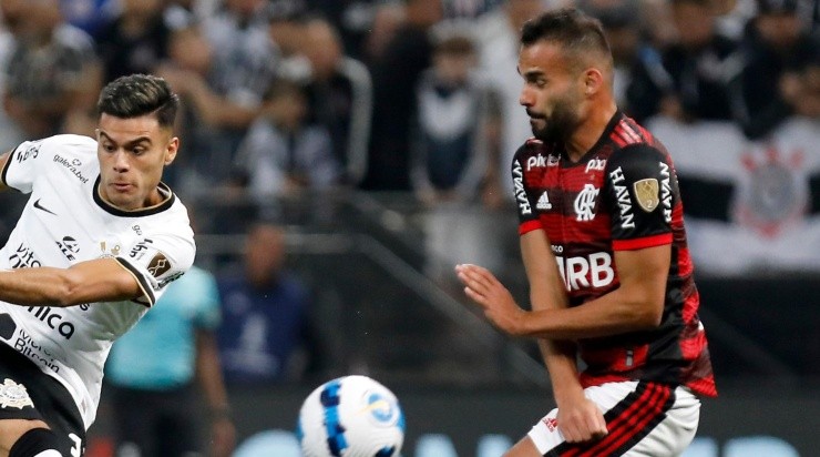  (Photo by Ricardo Moreira/Getty Images) - Atuação de Thiago Maia foi citada por Vítor Pereira.