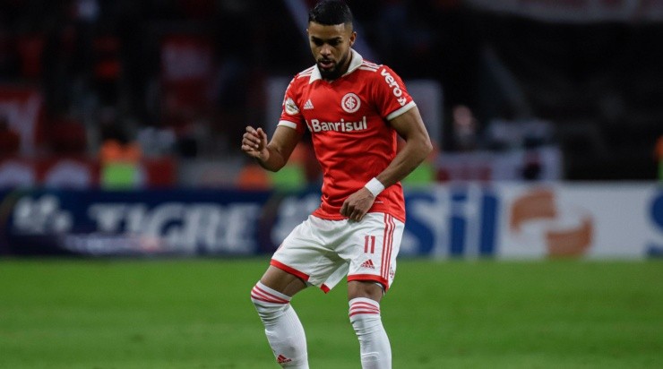 Foto: Maxi Franzoi/AGIF - O atacante é um dos destaques do Colorado na atual temporada