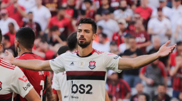 Foto: João Vitor Rezende Borba/AGIF - Pablo Marí foi emprestado ao Monza, da Itália.