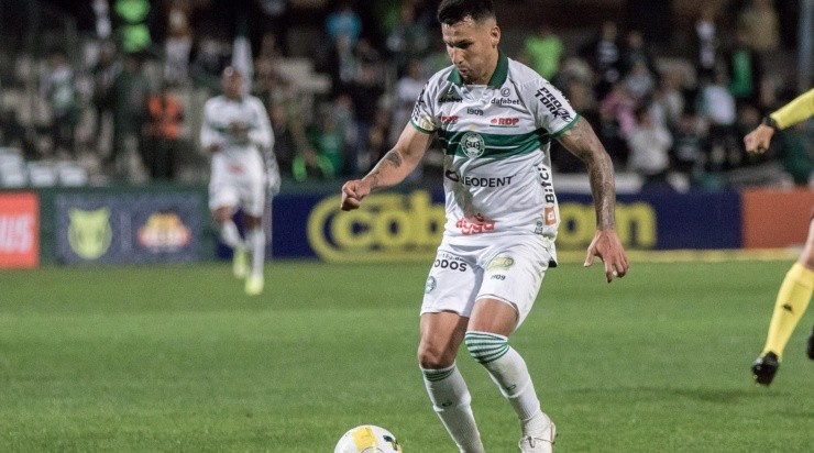 Foto: Robson Mafra/AGIF - Hernán Pérez: deve ser titular contra o Atlético