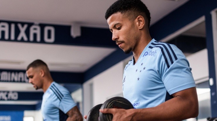 Foto: Gustavo Aleixo/Cruzeiro/Divulgação - Marquinhos Cipriano: lateral está à disposição de Pezzolano