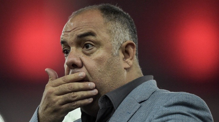  Foto: Thiago Ribeiro/AGIF - Marcos Braz falou com o pai de Neymar.