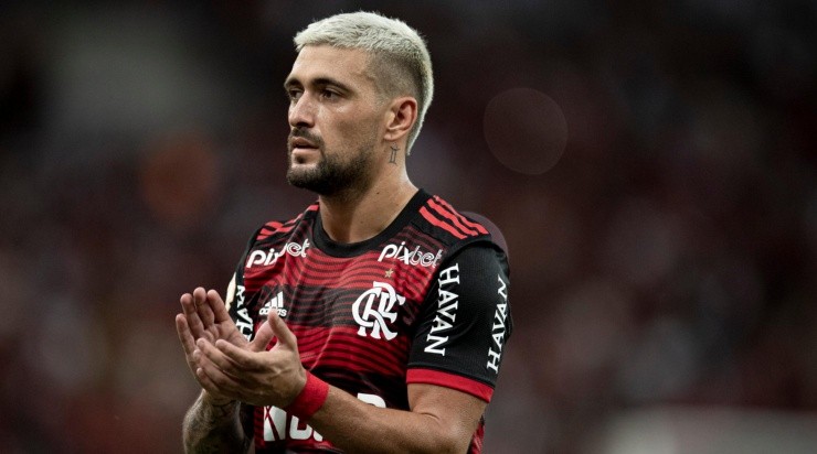 Foto: Jorge Rodrigues/AGIF - Arrascaeta é constantemente elogiado no Flamengo. Foto: Jorge Rodrigues/AGIF - Arrascaeta é constantemente elogiado no Flamengo.