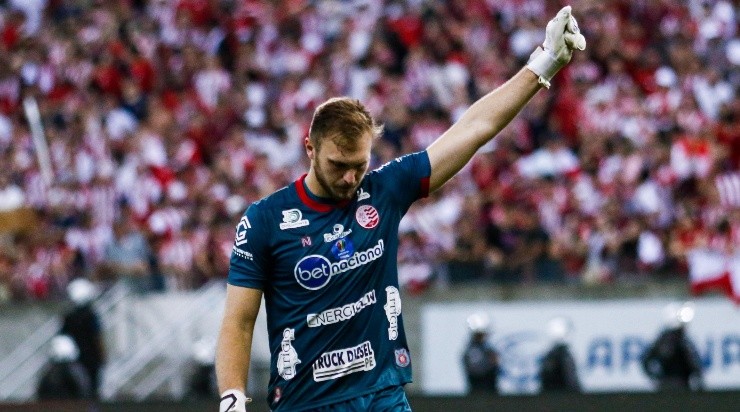 Foto: Rafael Vieira/AGIF - O goleiro se destacou com a camisa do Náutico