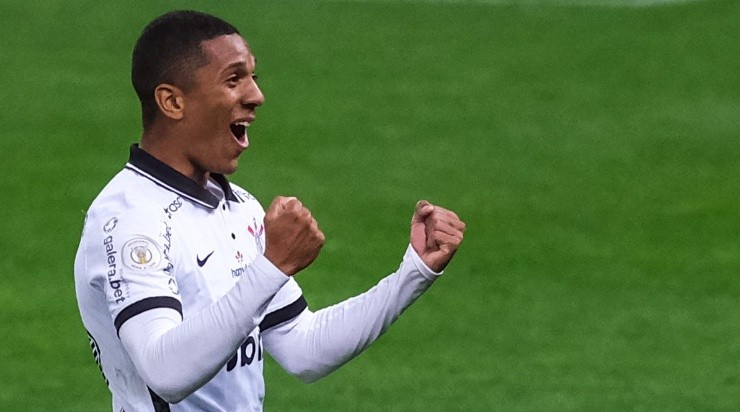 Foto: Marcello Zambrana/AGIF - Davó não se firmou no Corinthians.