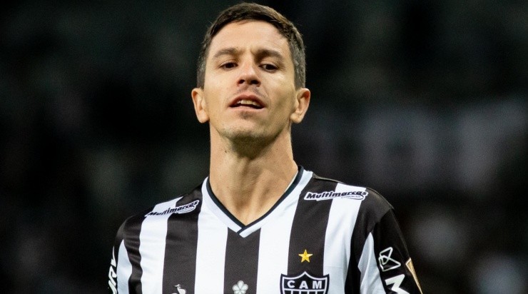 Fernando Moreno/AGIF - Nacho pelo Galo. 