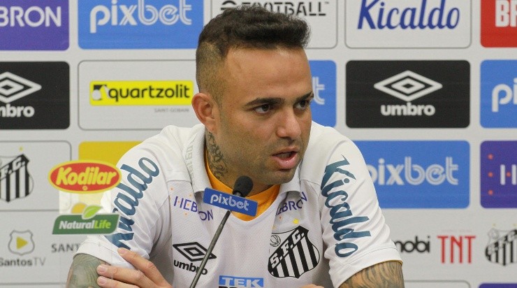 Foto: Fernanda Luz/AGIF - Luan foi emprestado ao Santos, mas ainda está vinculado ao Corinthians.