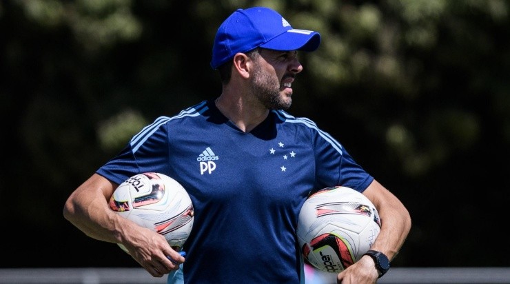 Foto: Gustavo Aleixo/Cruzeiro/Divulgação - Expulsão de Pezzolano contra o Grêmio segue rendendo nos bastidores
