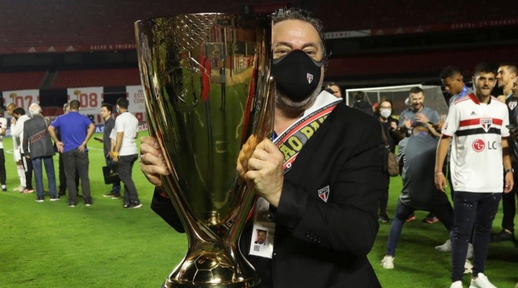 Foto: Rubens Chiri / saopaulofc.net / Divulgação - Casares: presidente convive com herança negativa de antiga gestão Foto: Rubens Chiri / saopaulofc.net / Divulgação - Casares: presidente convive com herança negativa de antiga gestão