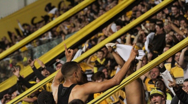 Foto: Lucas Sabino/AGIF - Torcida fez a diferença para o acesso