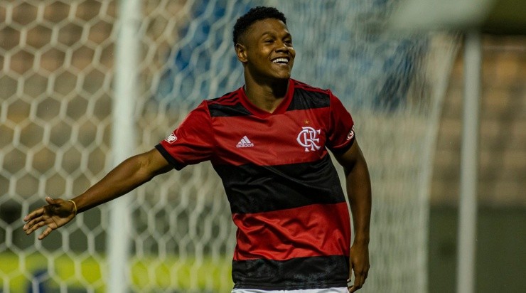 Foto: Diogo Reis/AGIF - Mauro pede chances para Matheus França.