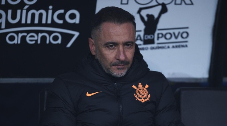 Foto: Ettore Chiereguini/AGIF - r Pereira e sua comissão não sabem se ficarão para 2023.  